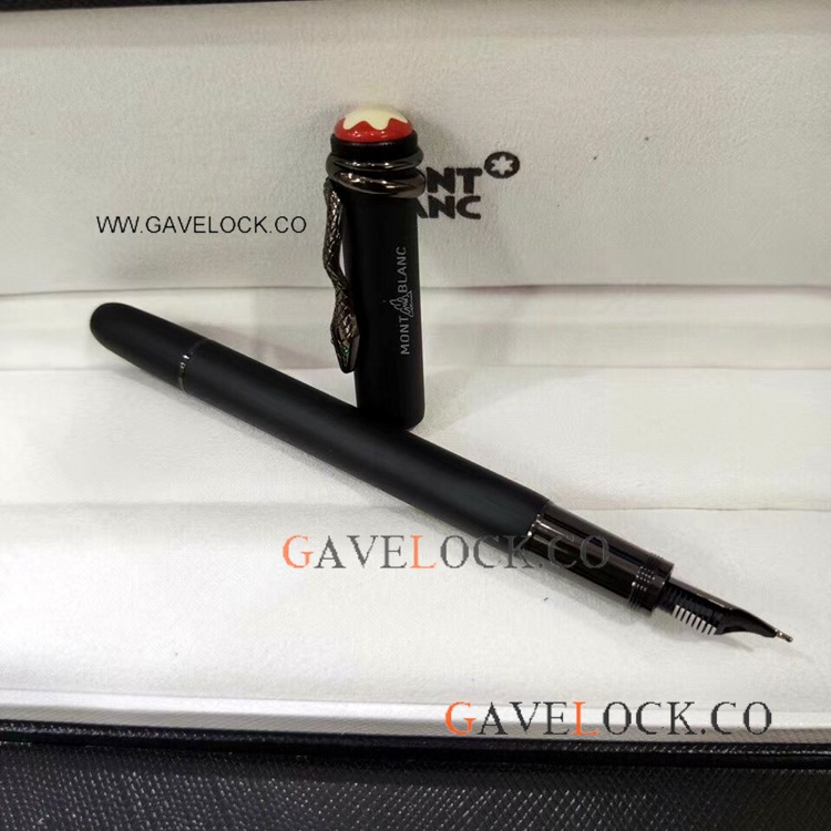 Best Copy Heritage Collection Rouge et Noir All Black Matte Fountain Pen